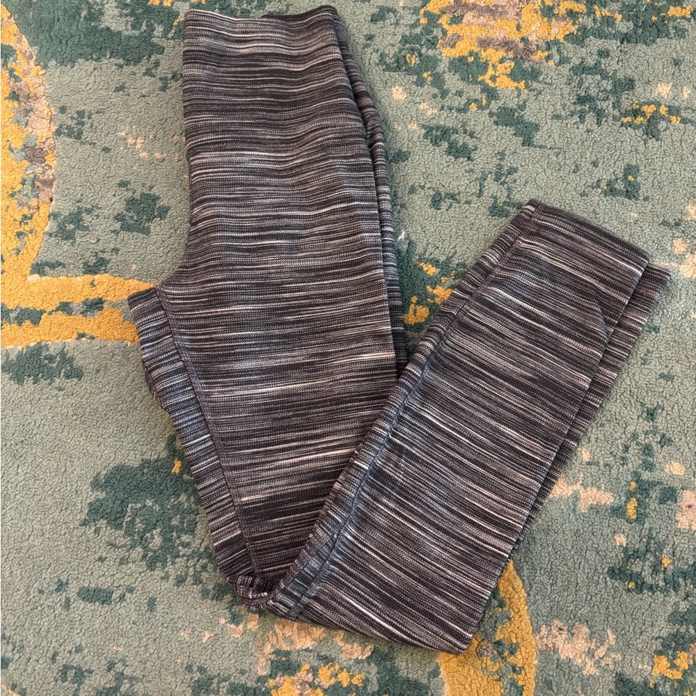 Lululemon Align size 4 Striped Gray Leggings